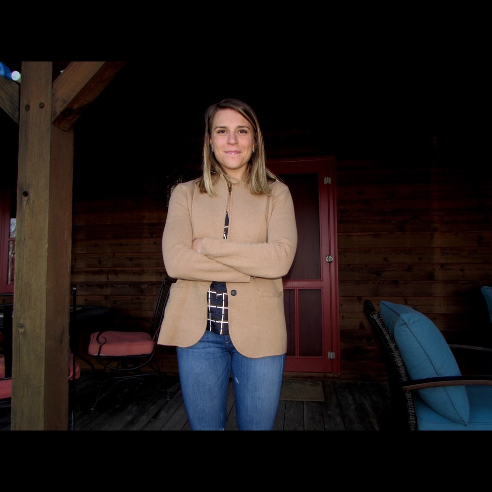 Meet your Posher, Kacie